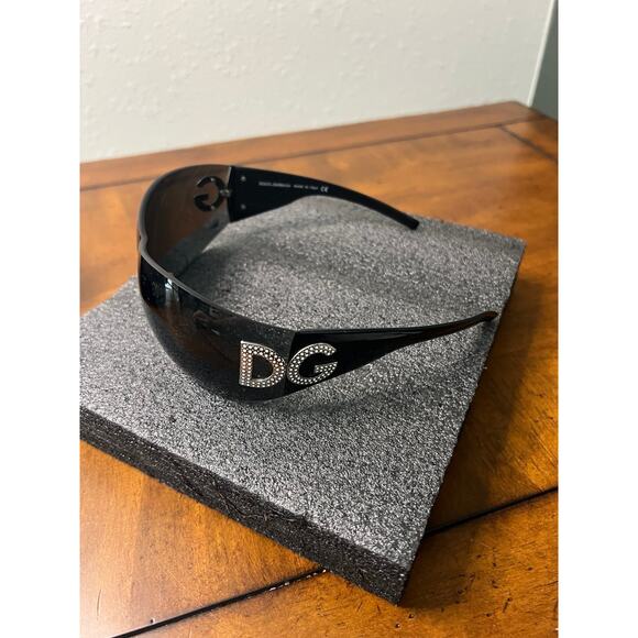 Dolce & Gabbana Sunglasses - Picture 4 of 10